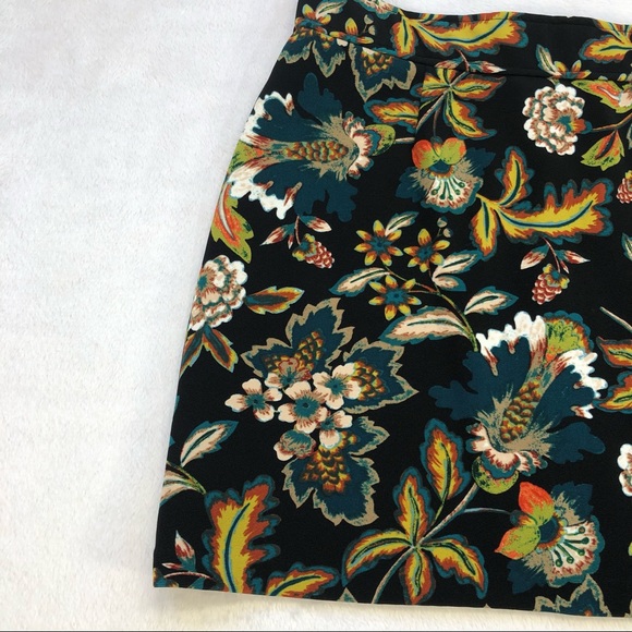INC International Concepts, Floral Skirt, Size 14 - Picture 12 of 16